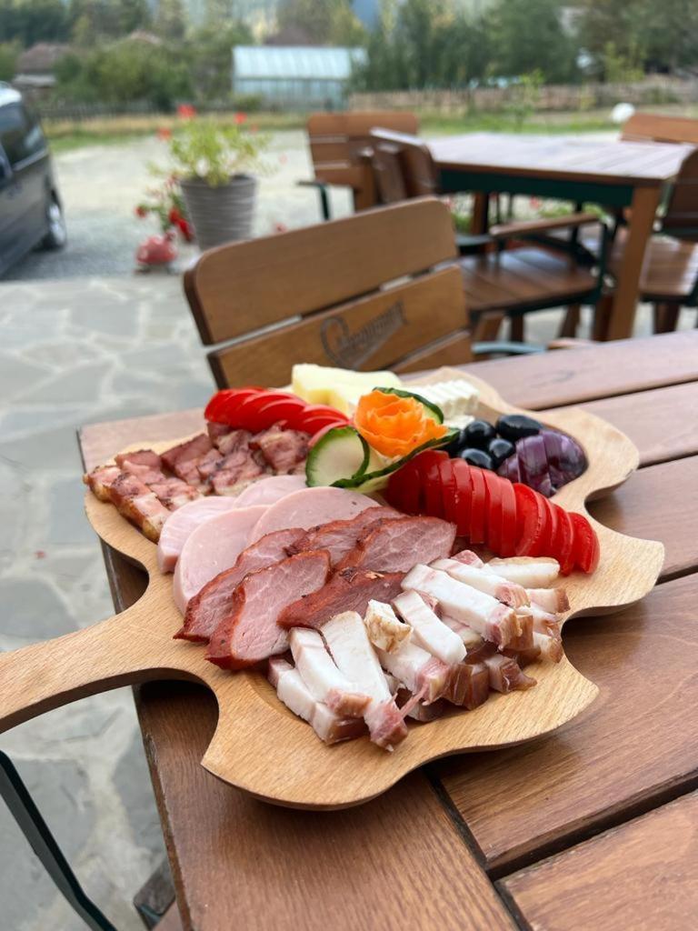 Pensiunea Mireasma Bucovinei Crucea Kültér fotó
